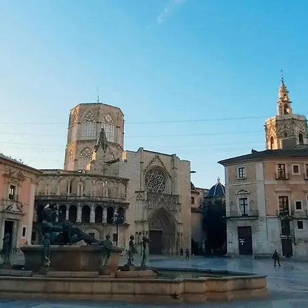 Cabanyal House Ferienhaus *